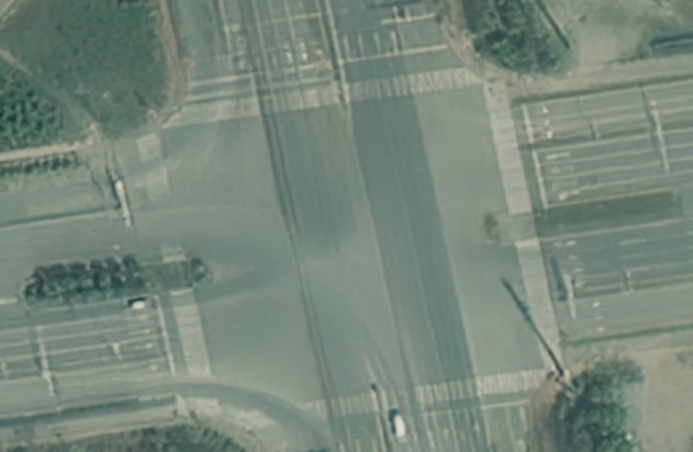 道路-超分.jpg